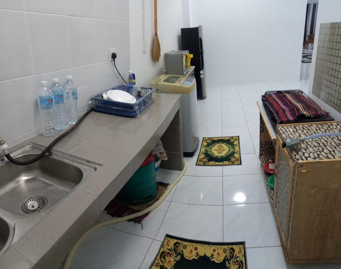 Homestay D'Mama Īfor mūslimĪ Tanjong Malim Luaran gambar