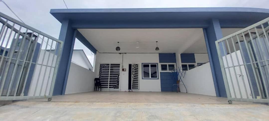 Homestay D'Mama Īfor mūslimĪ Tanjong Malim Luaran gambar